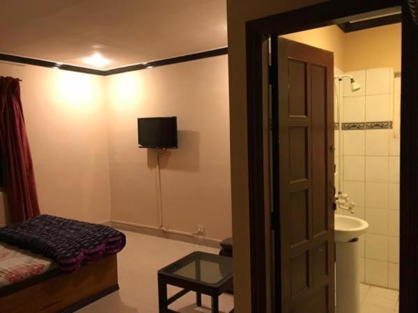 Hotel Babar House Faisalabad Exterior foto