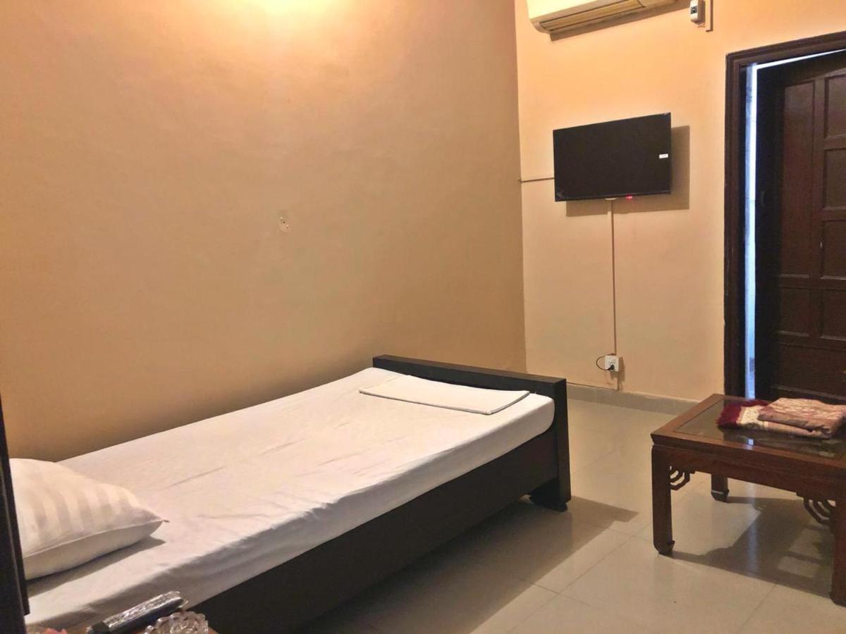 Hotel Babar House Faisalabad Exterior foto